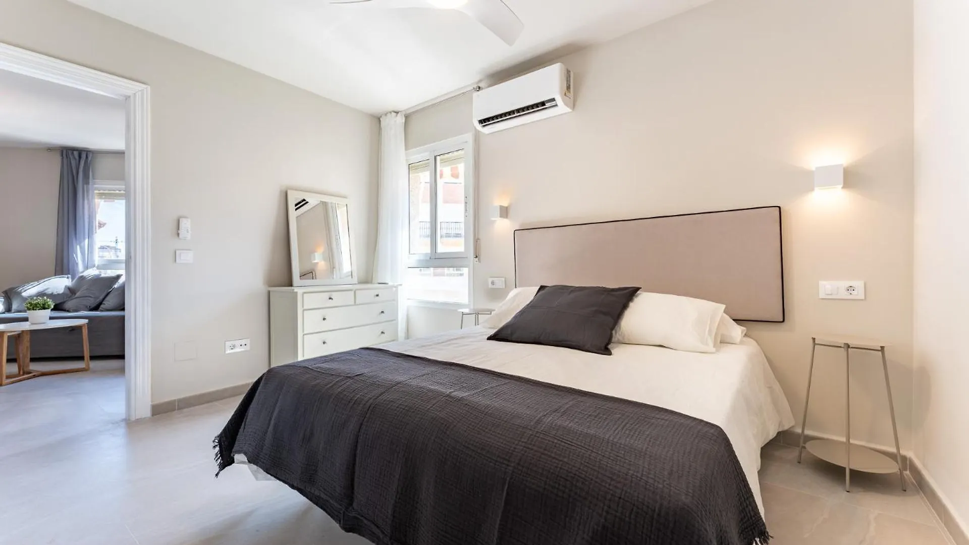 Lägenhet Trinidad By Carohomes Málaga Spanien
