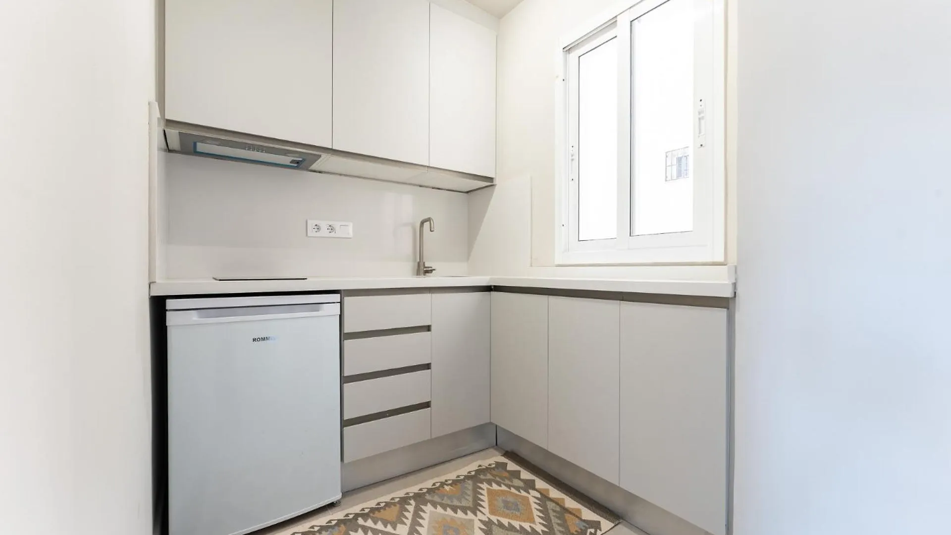 Apartamento Trinidad By Carohomes Málaga